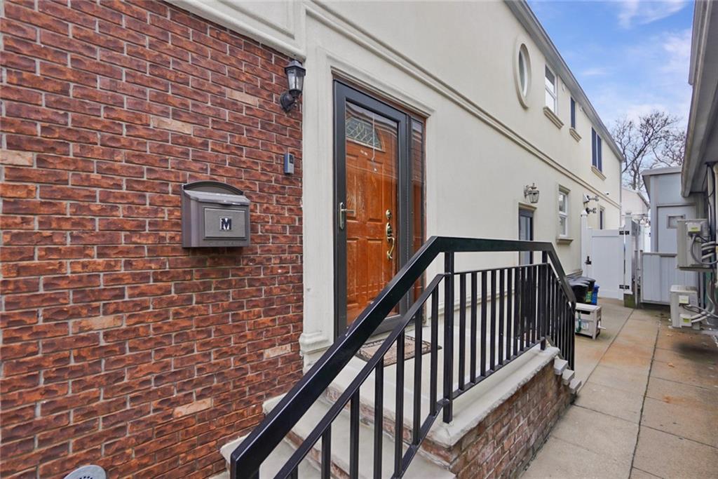 1416 80th Dyker Heights 11228 New York photo